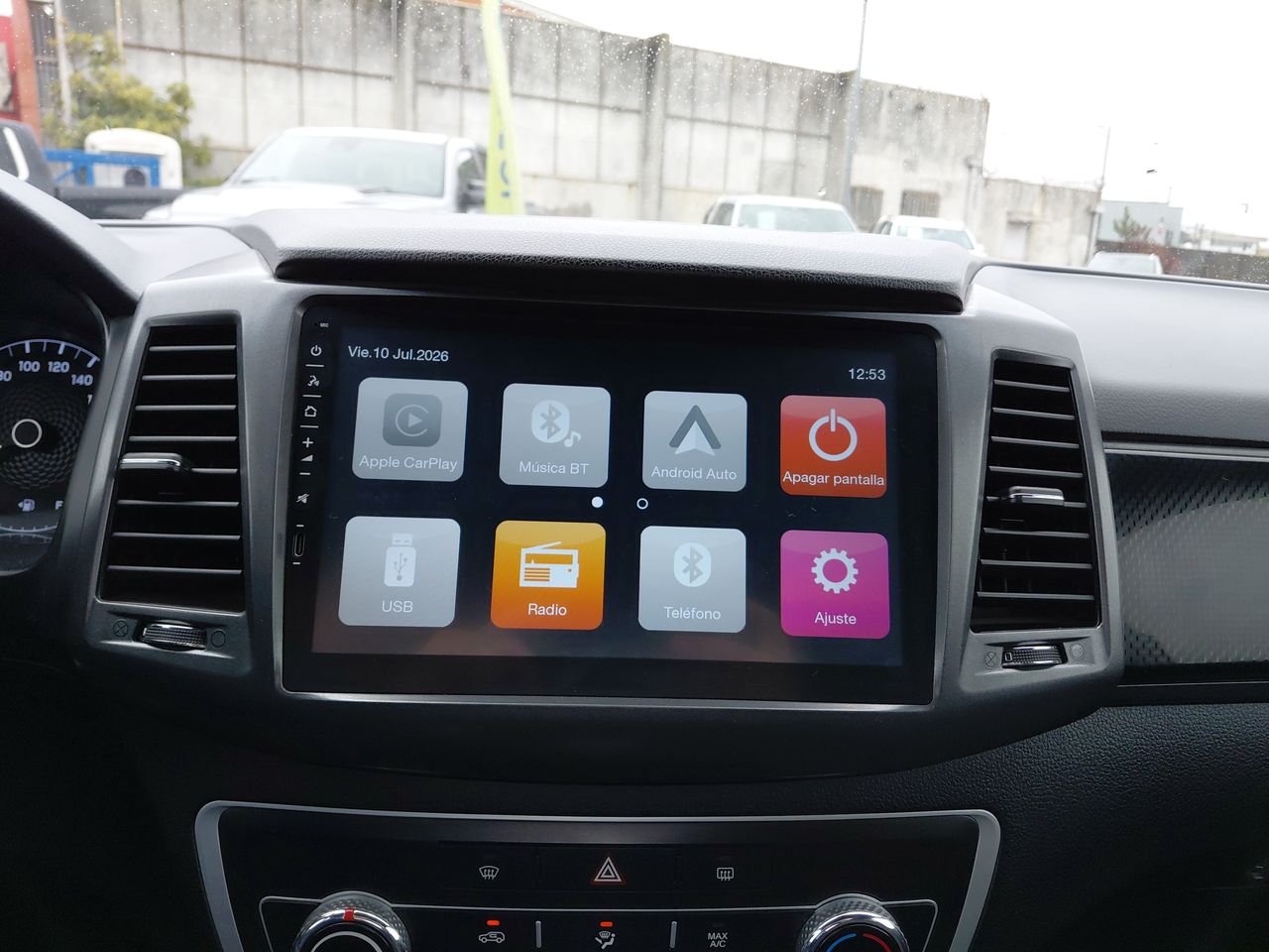 SsangYong Musso — foto 19 de 24