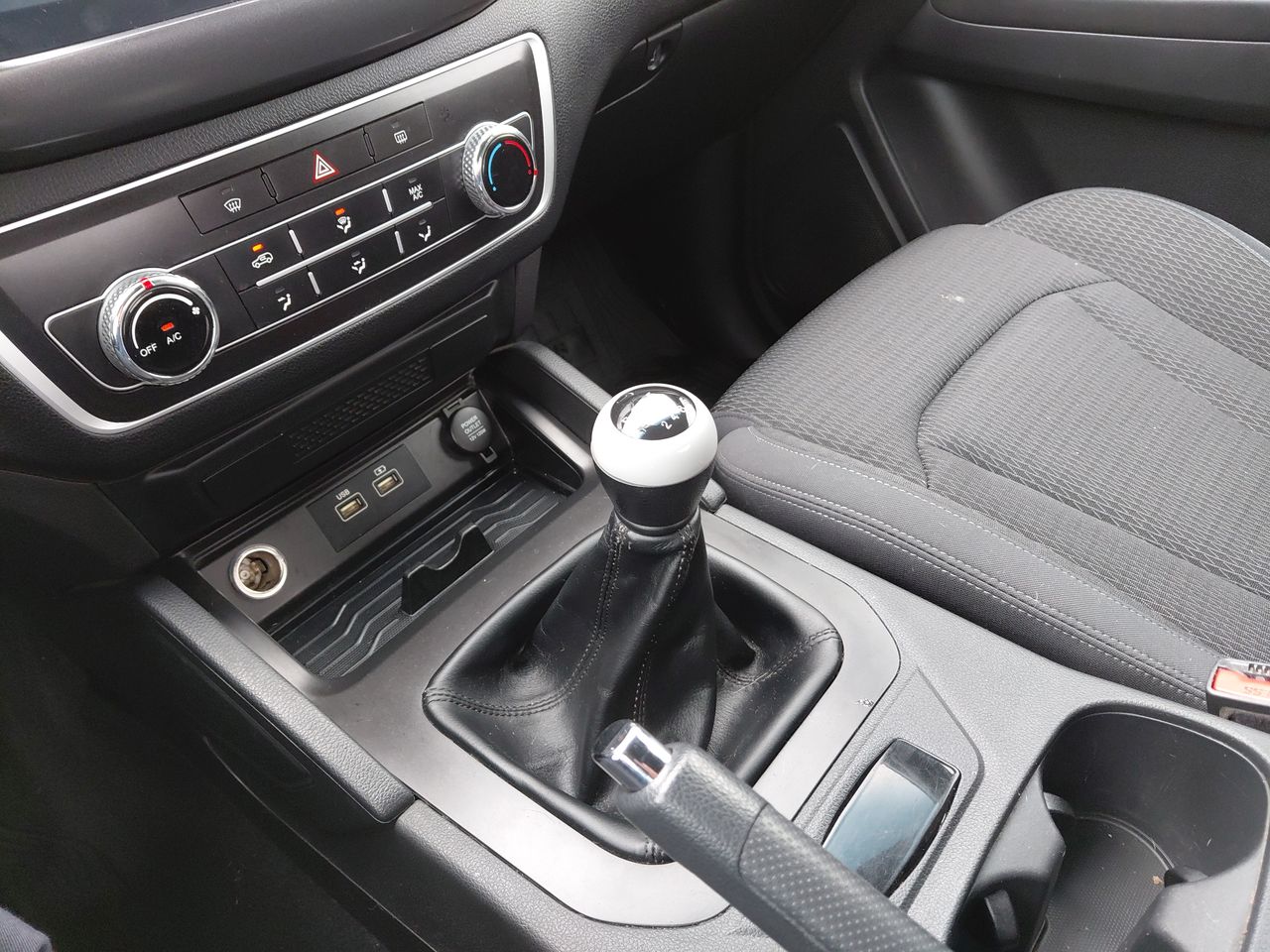 SsangYong Musso — foto 22 de 24