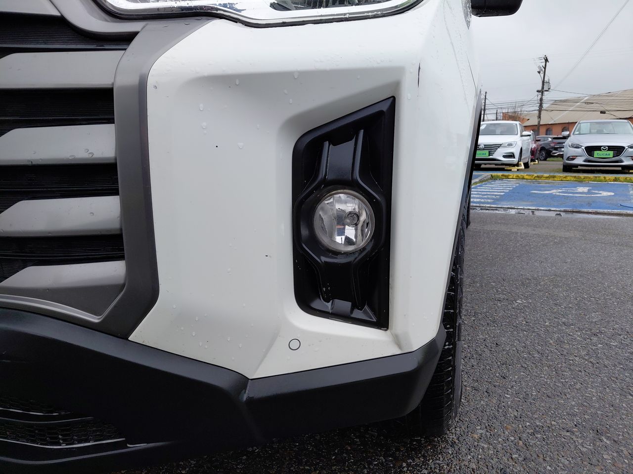 SsangYong Musso — foto 11 de 24