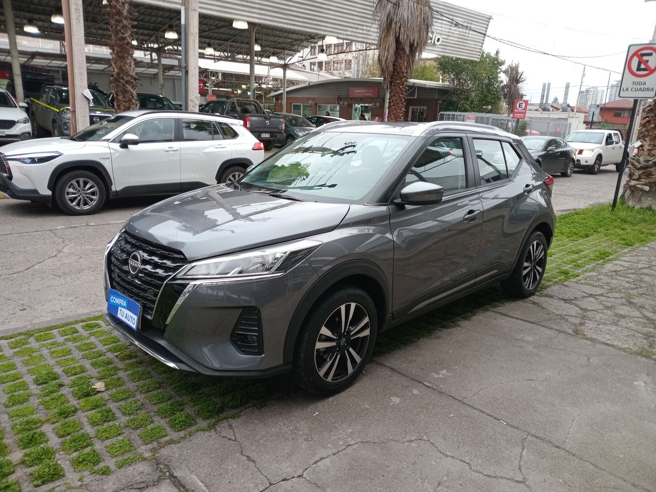 NISSAN - 3