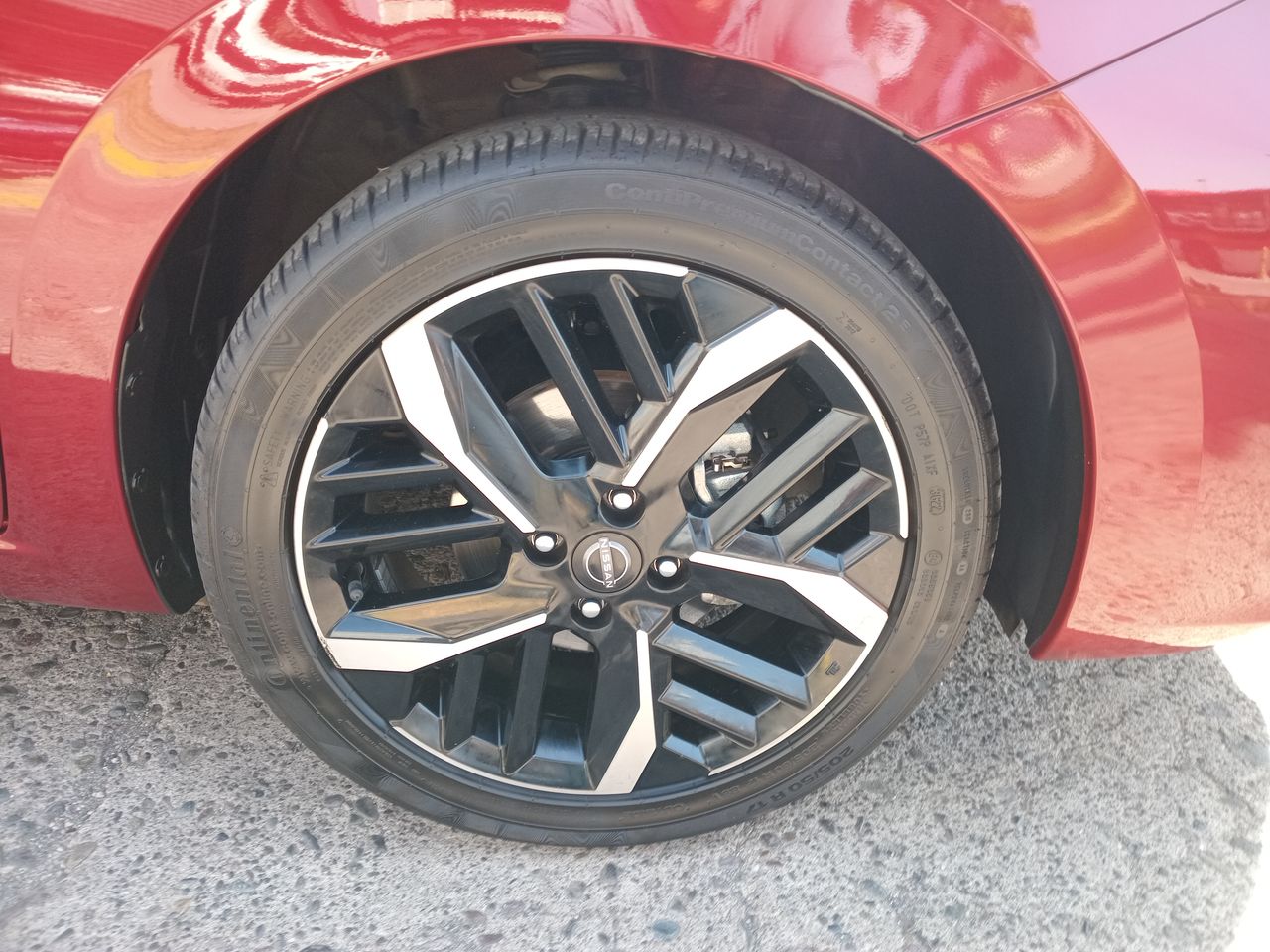 NISSAN - 17