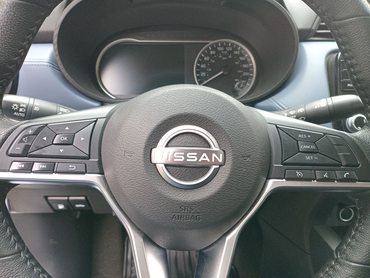 NISSAN - 27