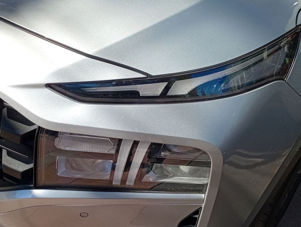 HYUNDAI - 3