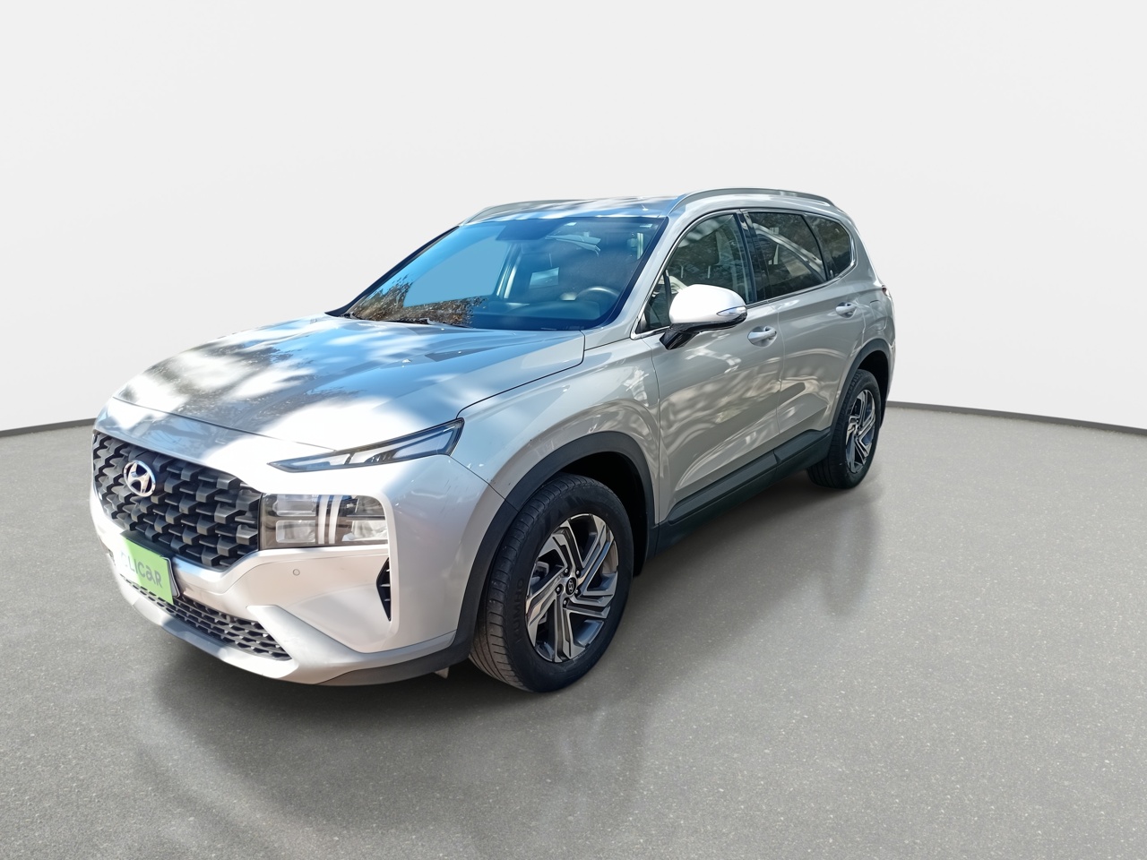 HYUNDAI - 3