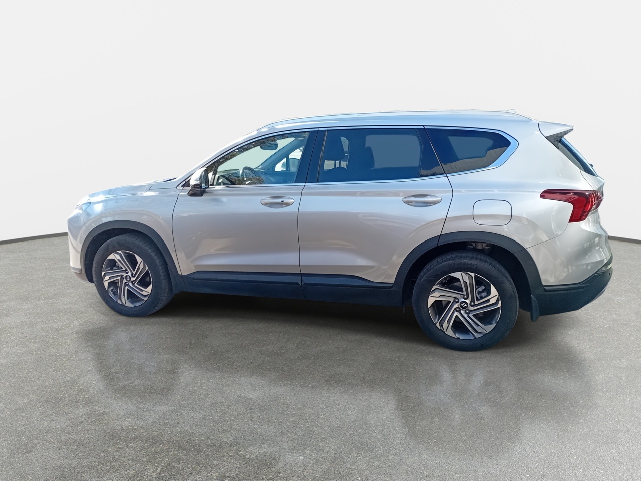HYUNDAI - 4