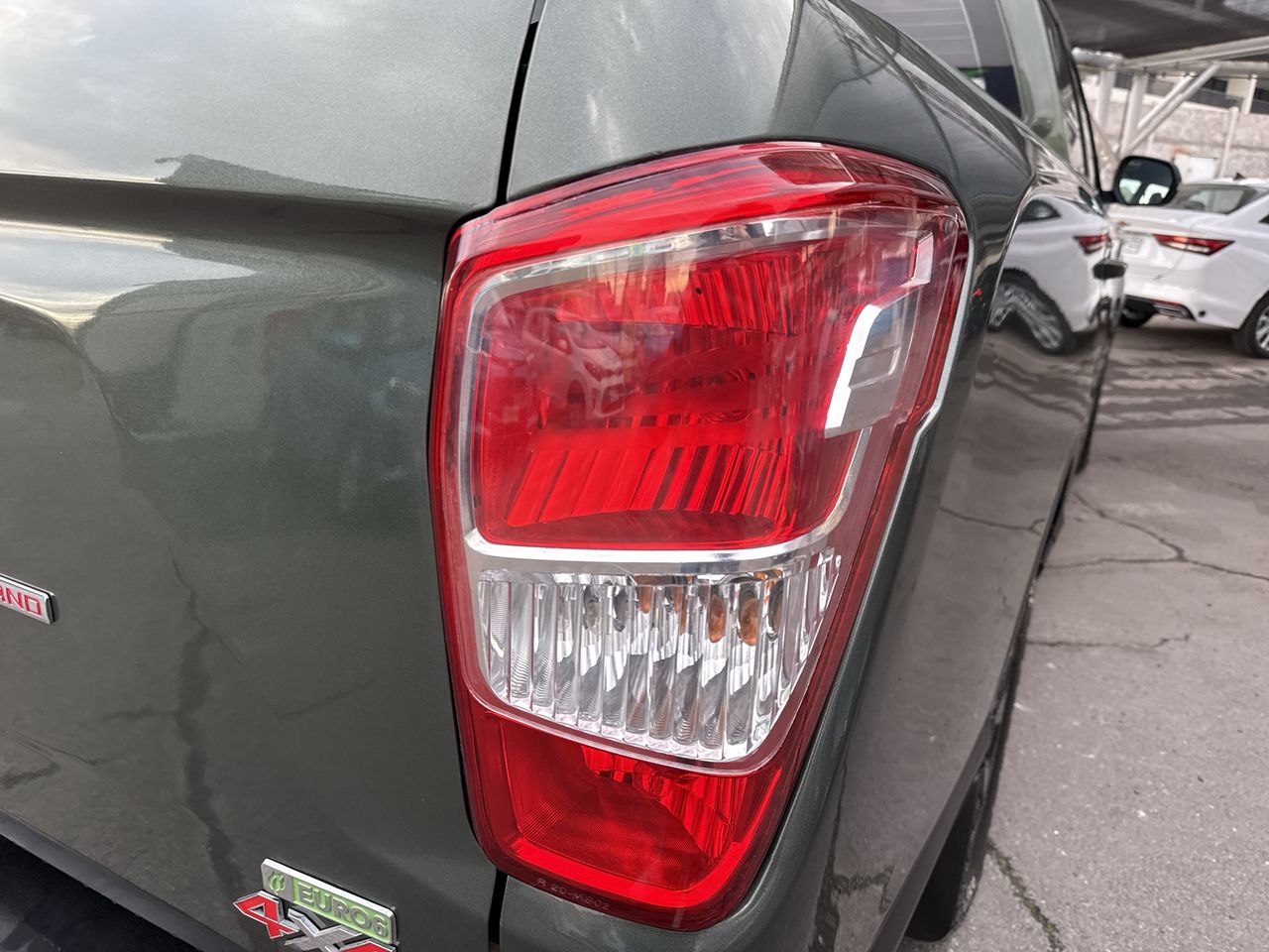 SSANGYONG - 11