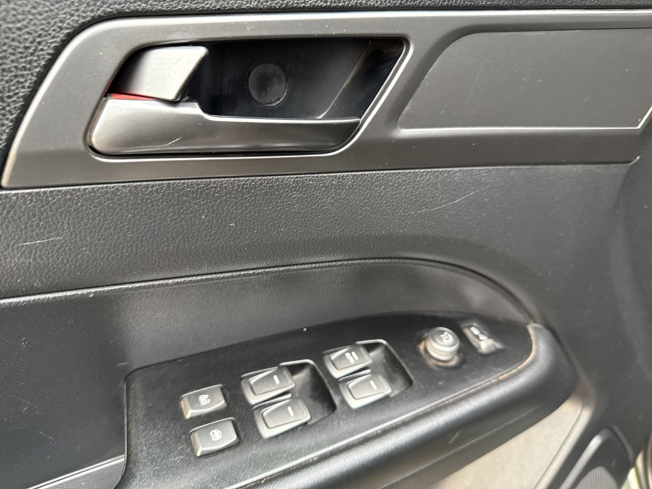 SSANGYONG - 13