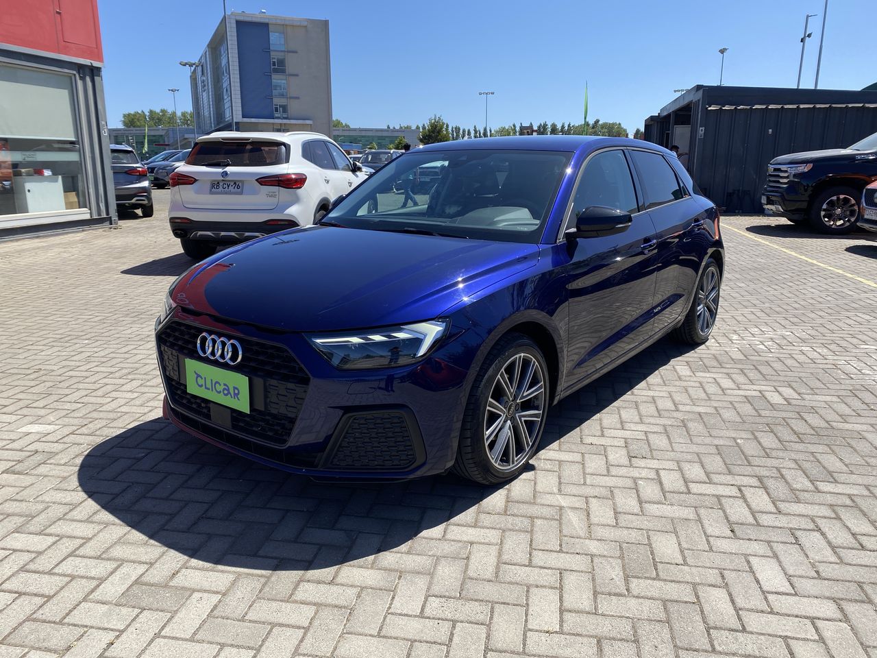 AUDI - 3