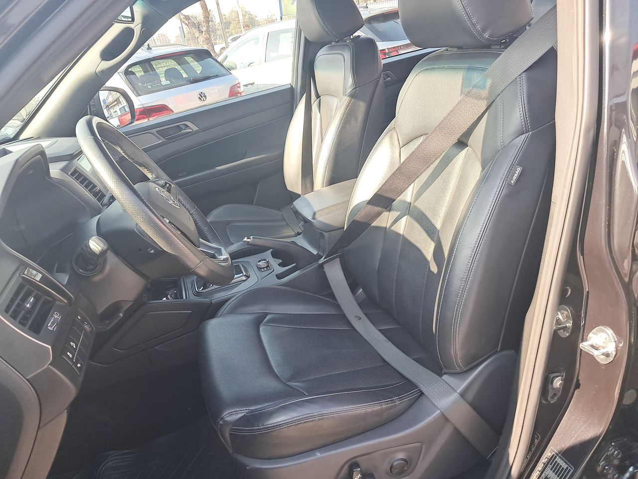 SSANGYONG - 15