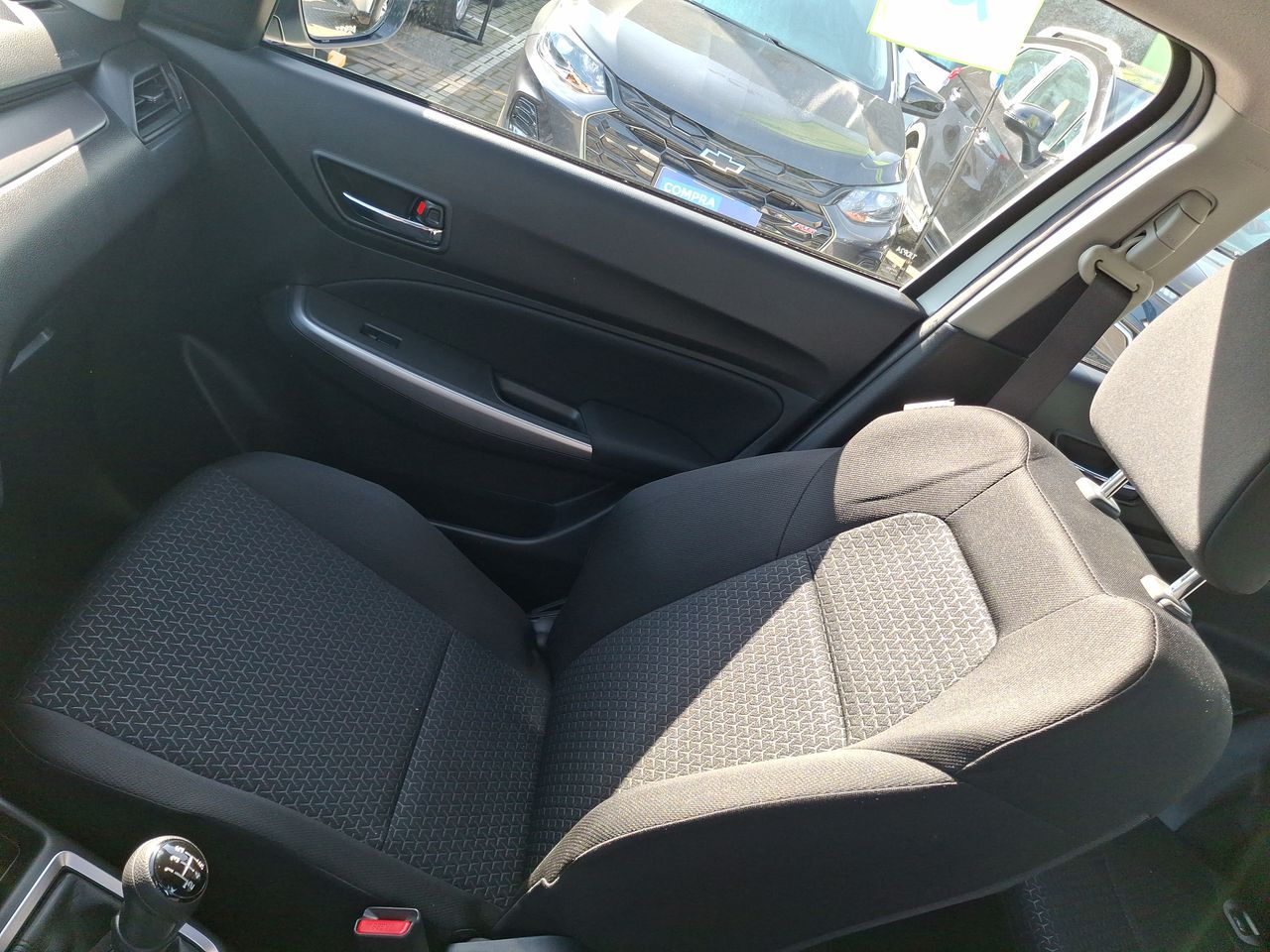 SUZUKI - 10