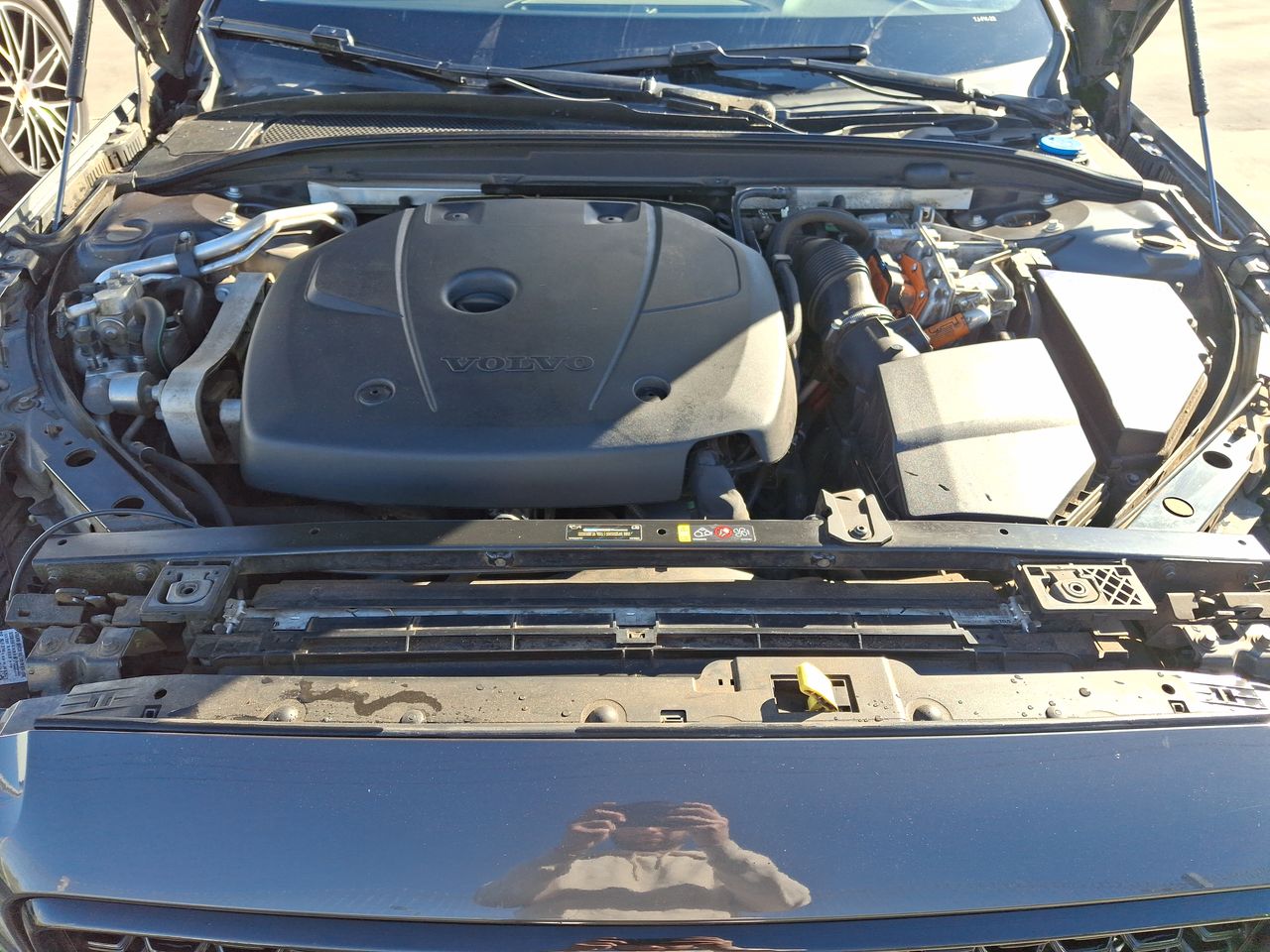VOLVO - 18
