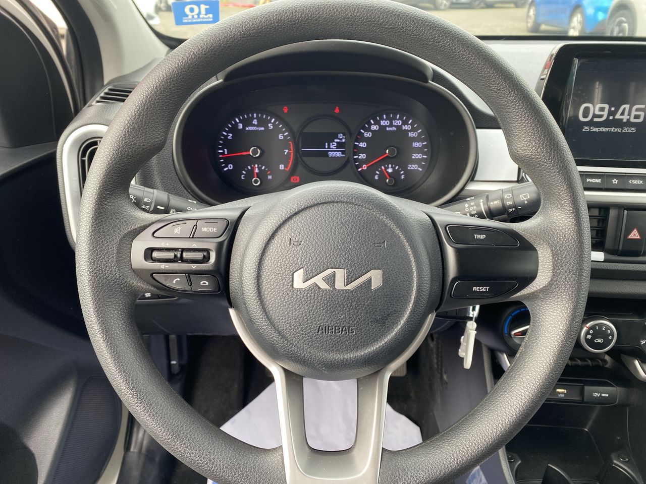 KIA - 25