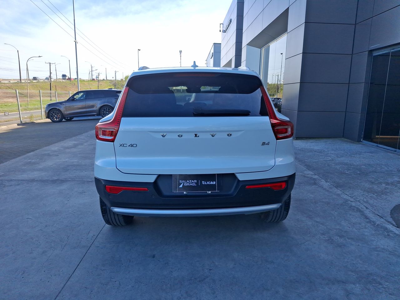 VOLVO - 6