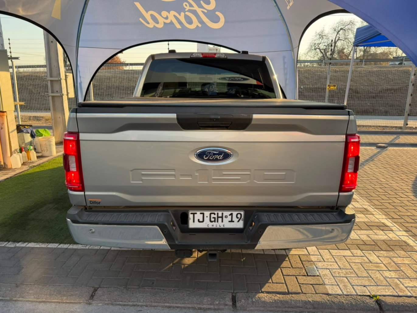 FORD - 4