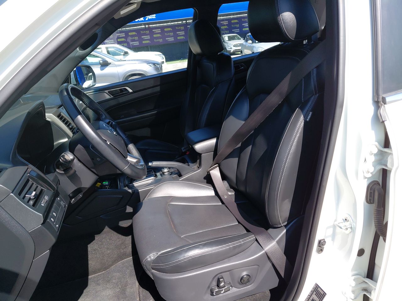 SsangYong Musso — foto 24 de 34