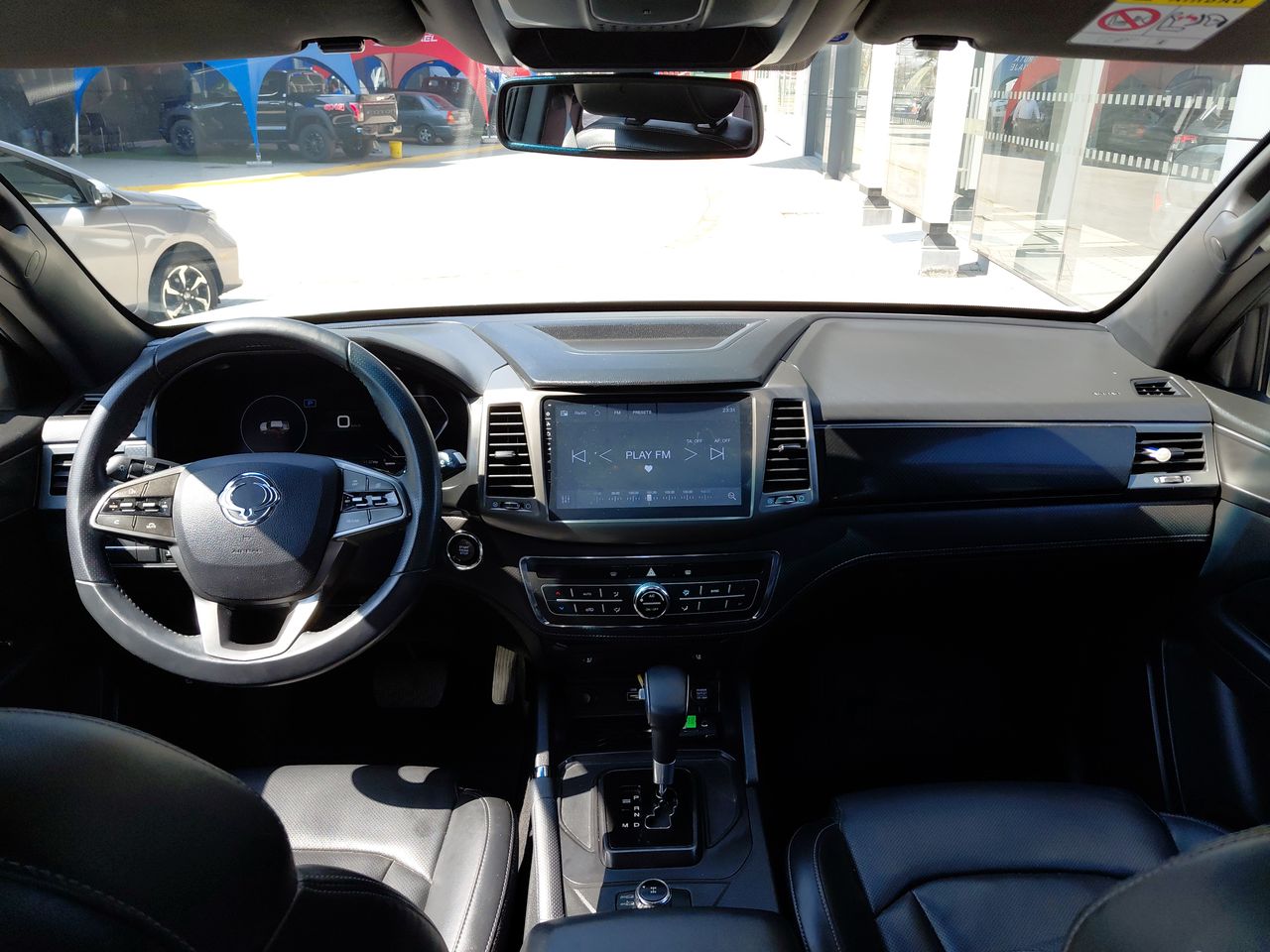 SsangYong Musso — foto 10 de 34