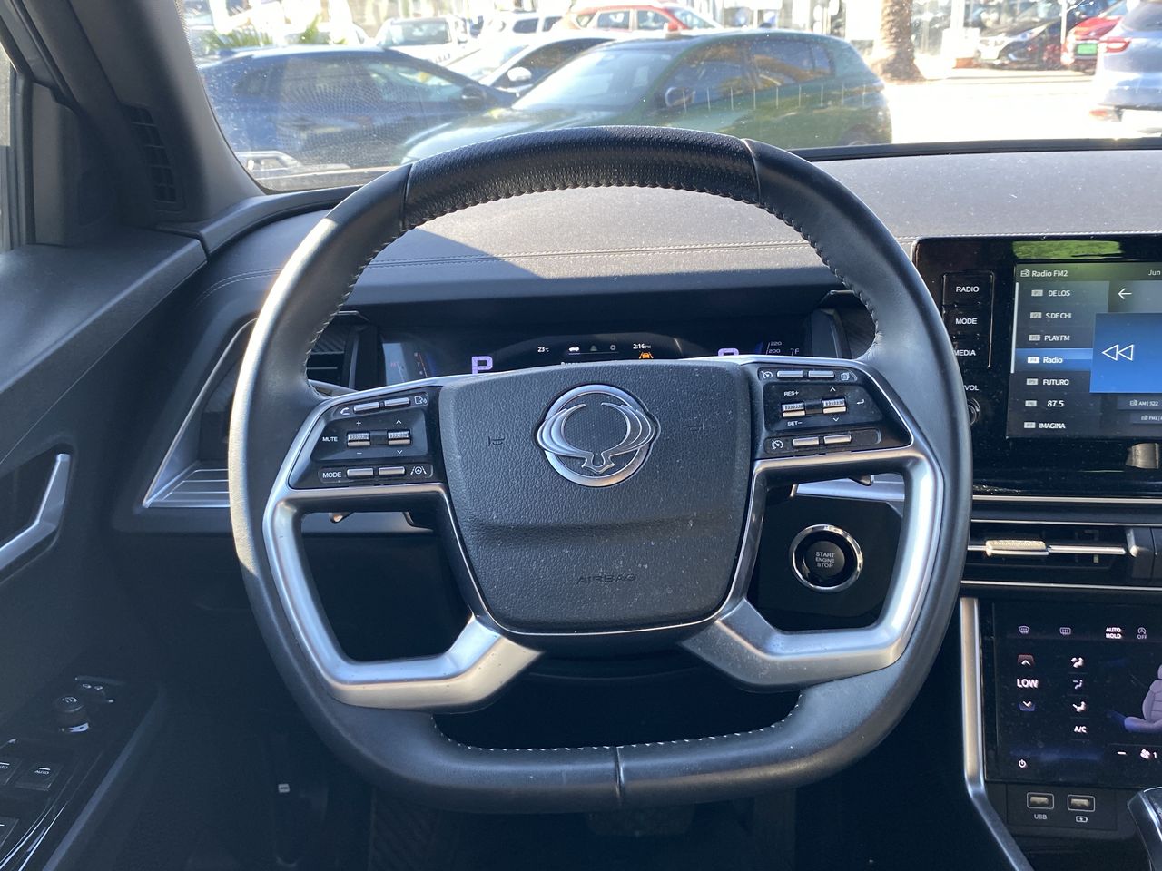 SSANGYONG - 26