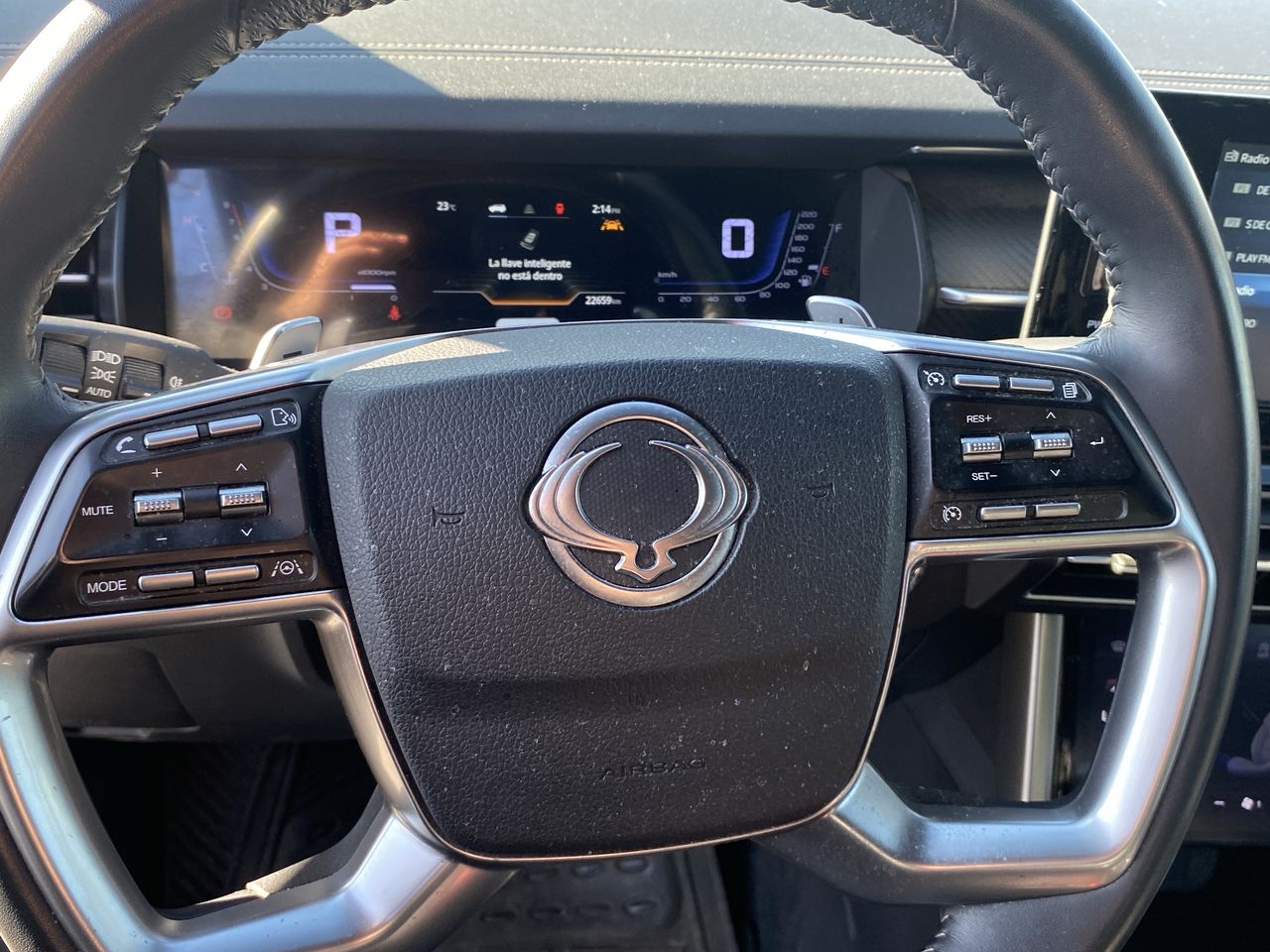 SSANGYONG - 27