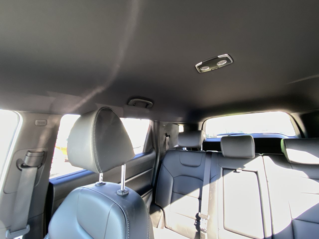 SSANGYONG - 12