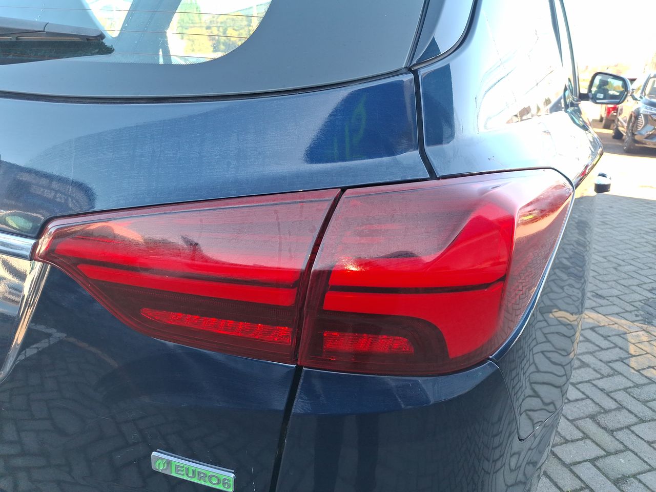 SSANGYONG - 12