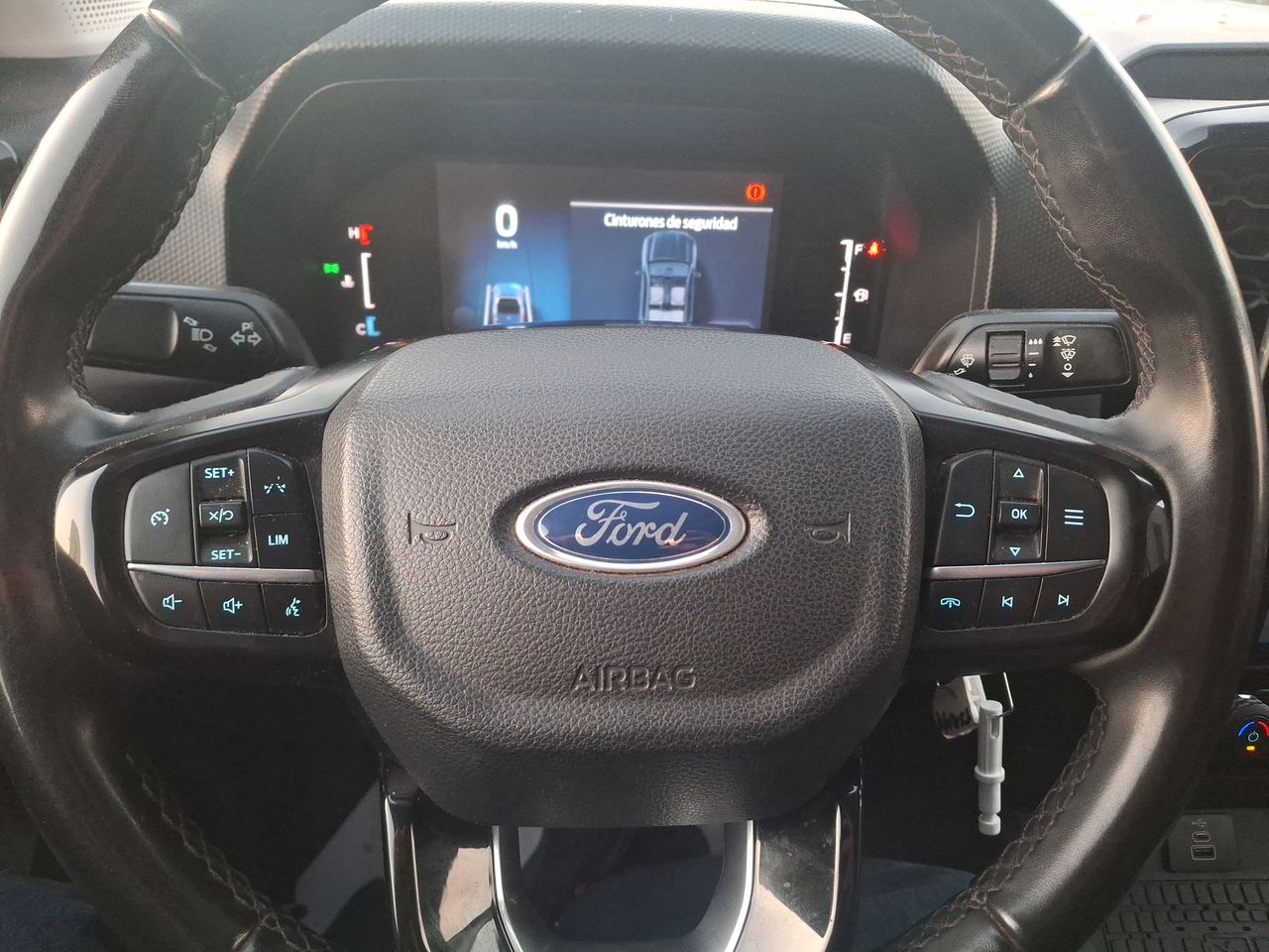 FORD - 24