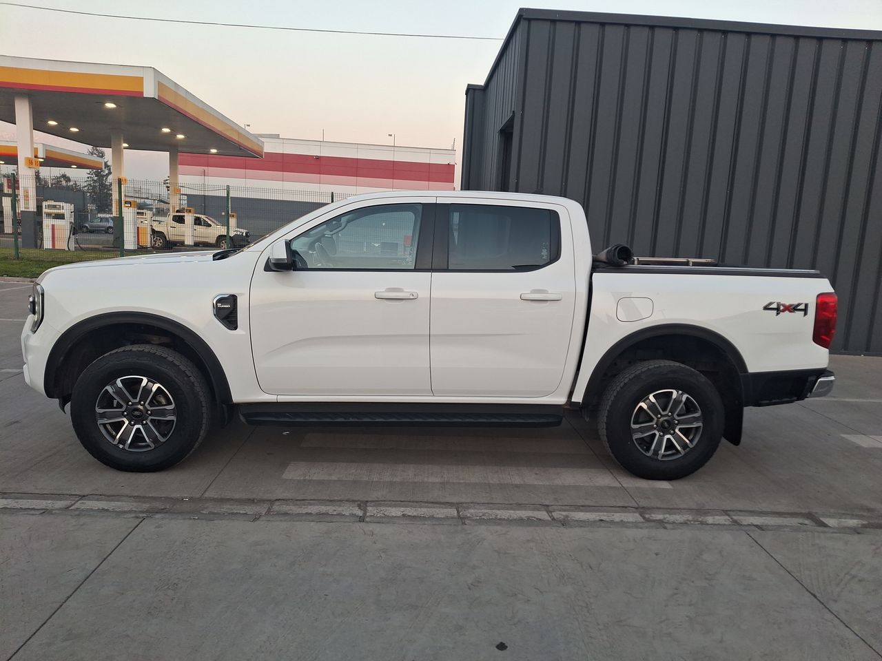 FORD - 4