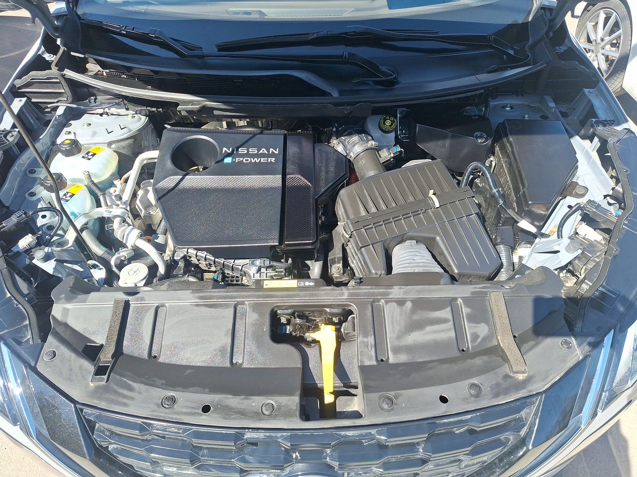 NISSAN - 18