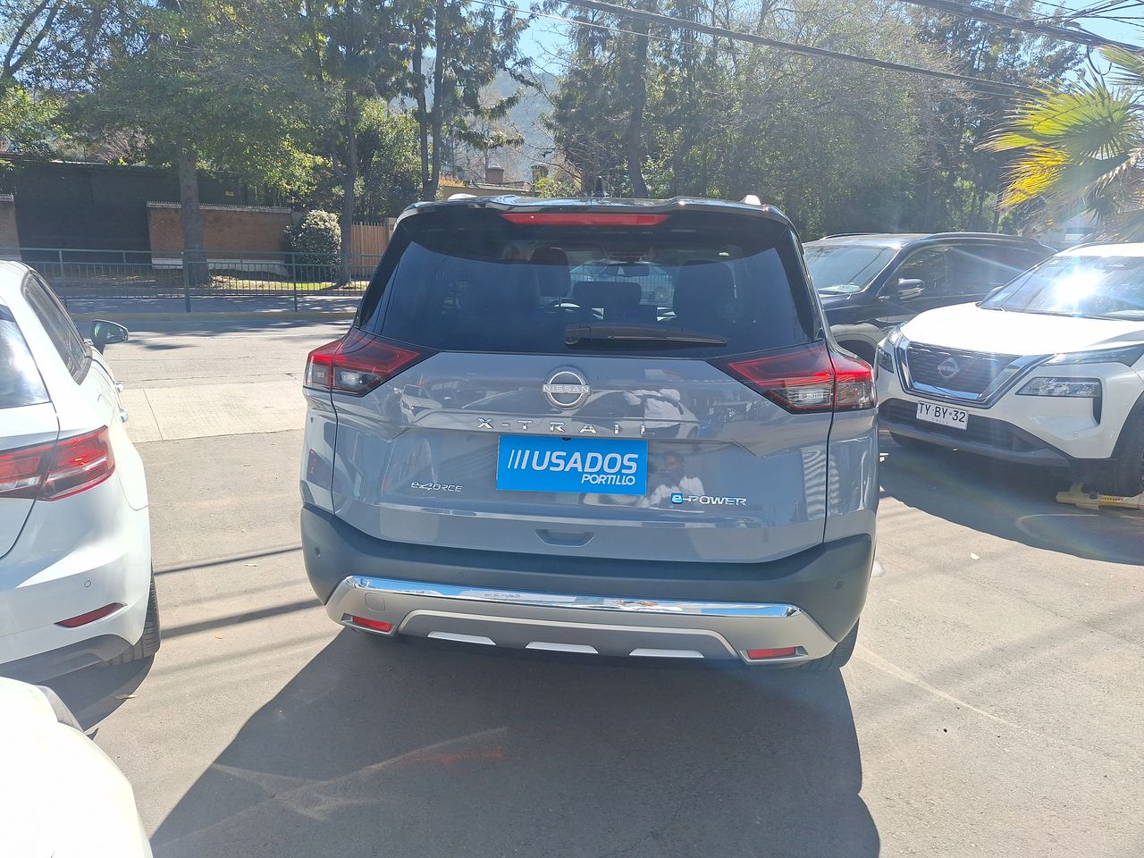 NISSAN - 6