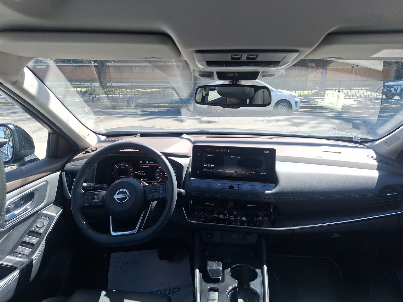 NISSAN - 9