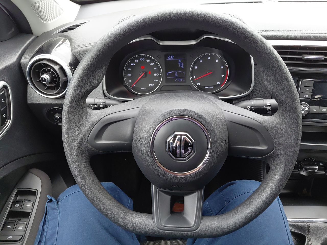 MG Zs — foto 19 de 28