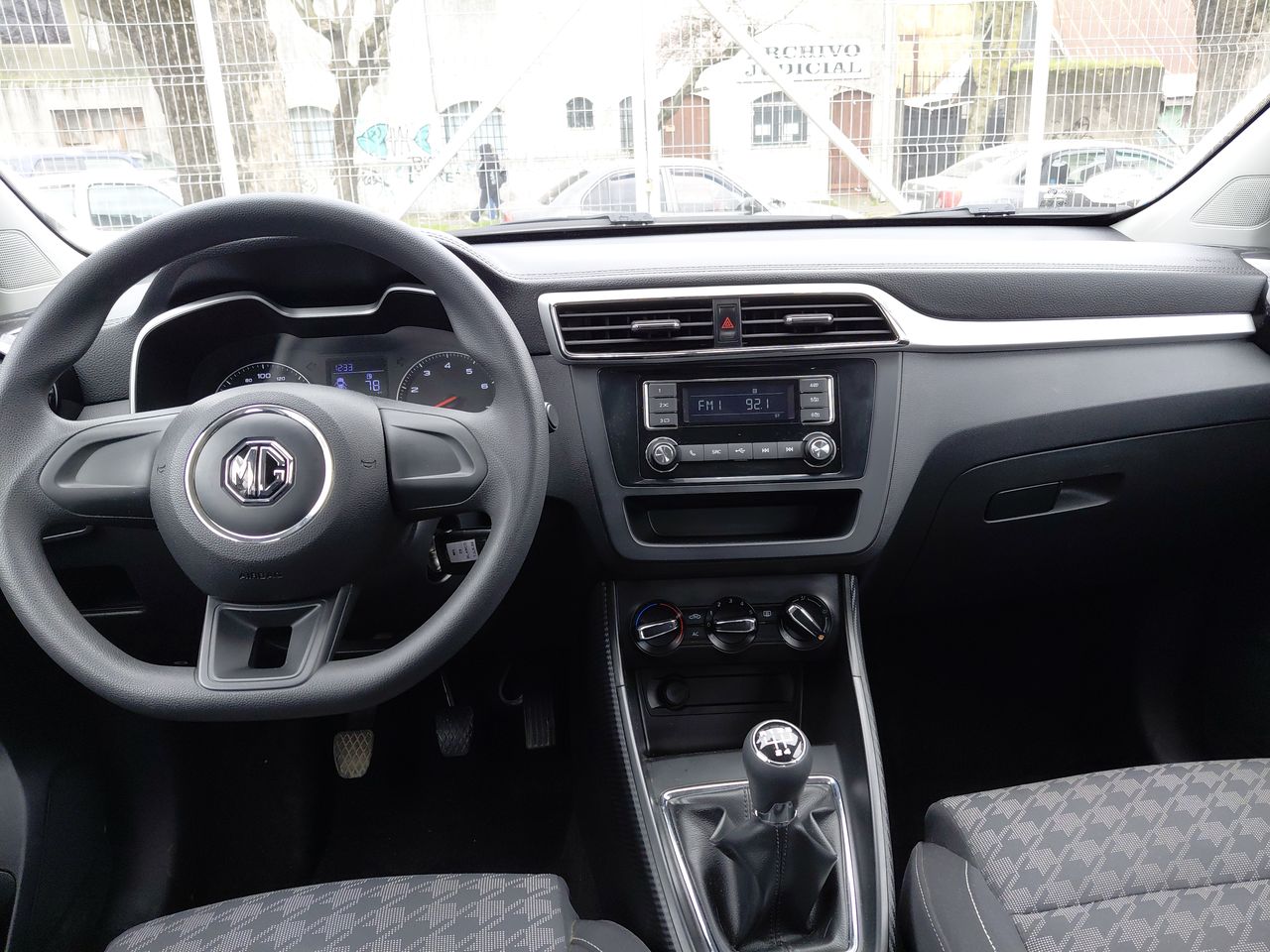MG Zs — foto 26 de 28