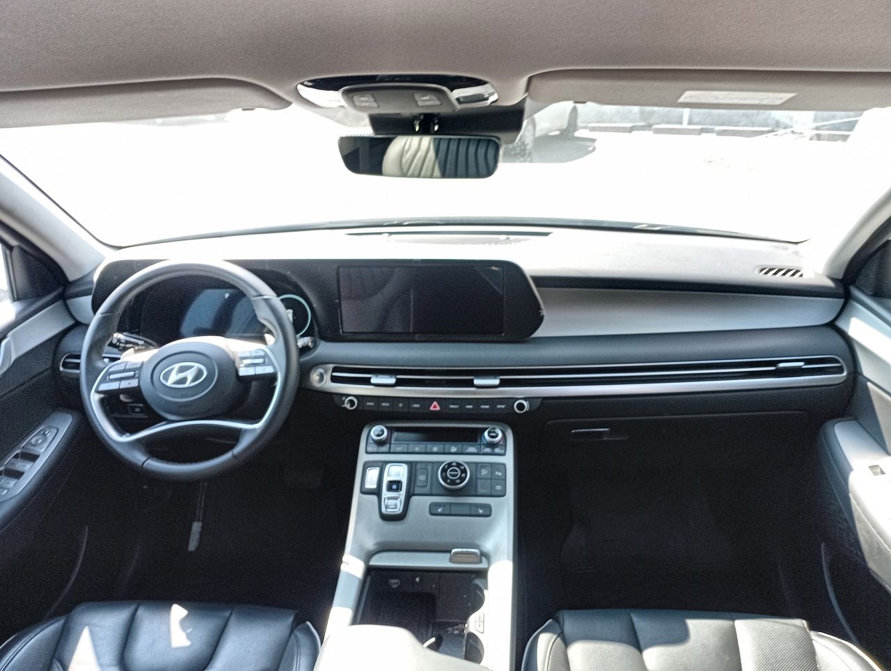 HYUNDAI - 9