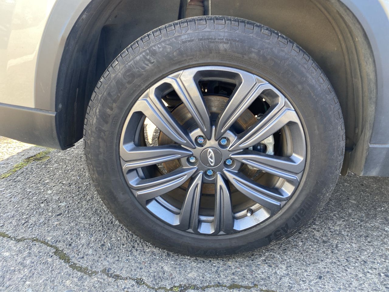Chery Tiggo 8 — foto 10 de 29