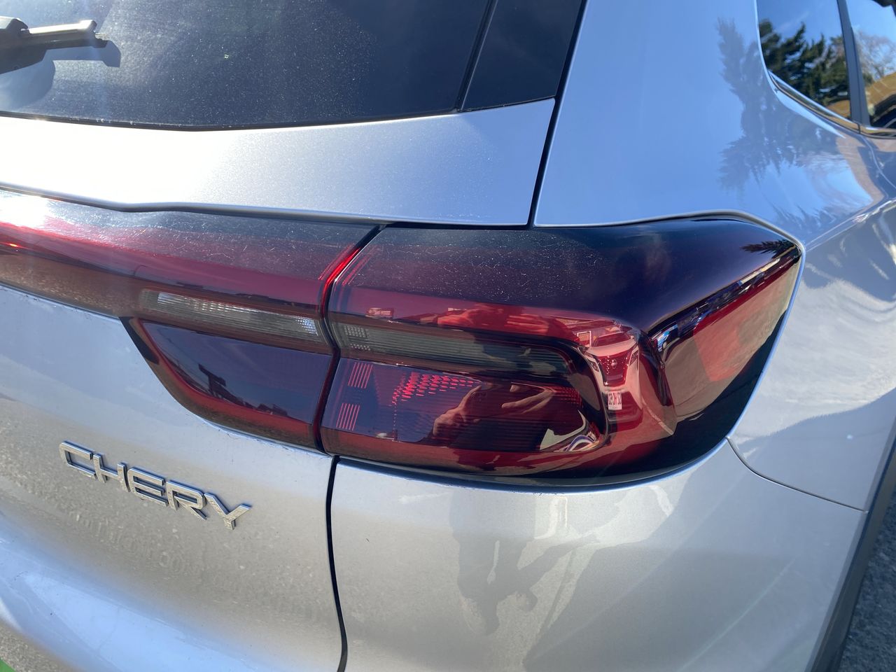 Chery Tiggo 8 — foto 14 de 29