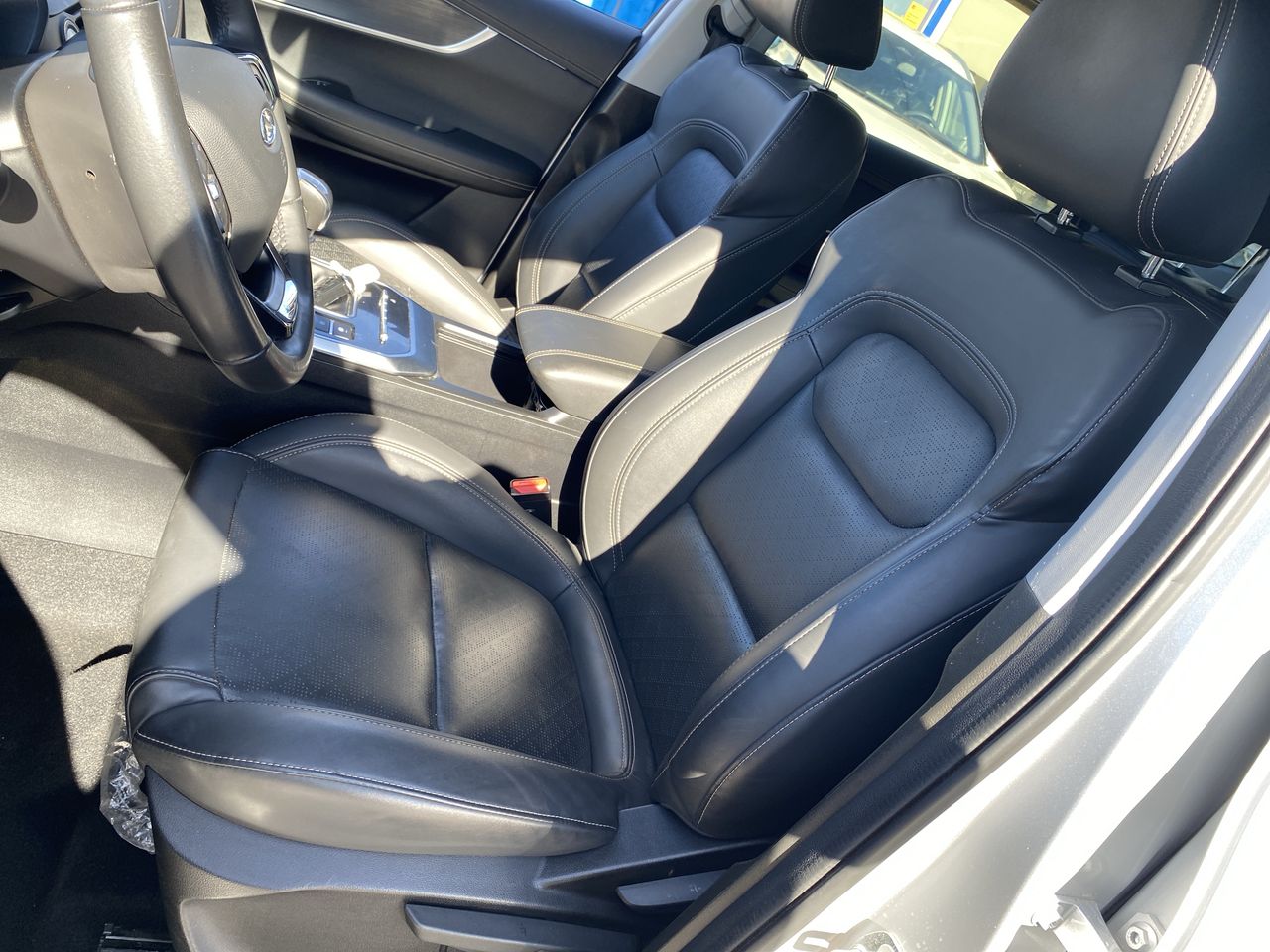 Chery Tiggo 8 — foto 18 de 29