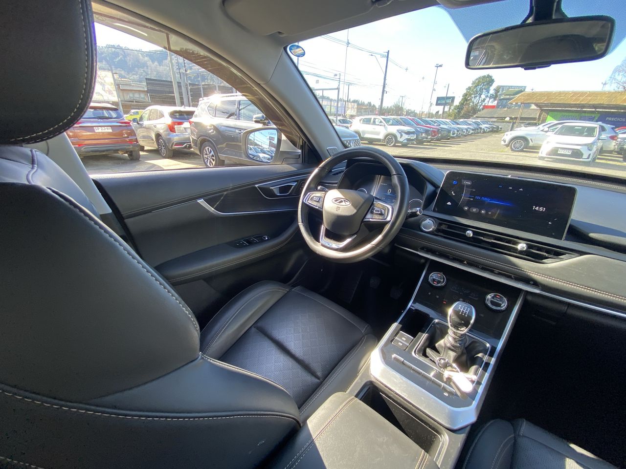 Chery Tiggo 8 — foto 9 de 29