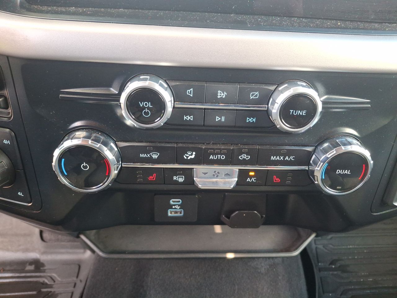 FORD - 22