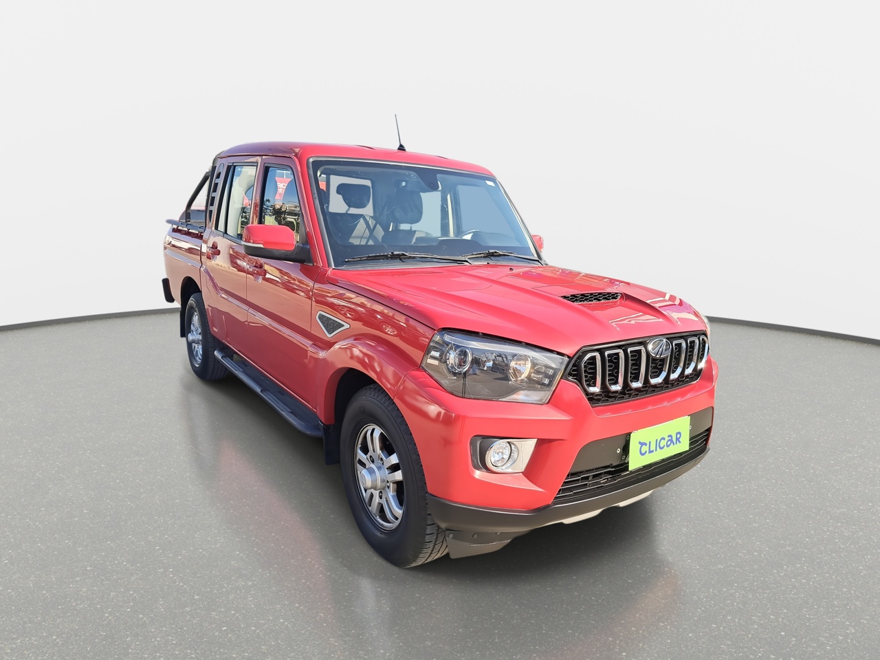 MAHINDRA