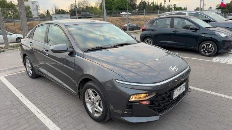 HYUNDAI