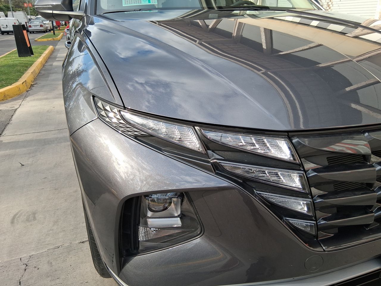 HYUNDAI - 14
