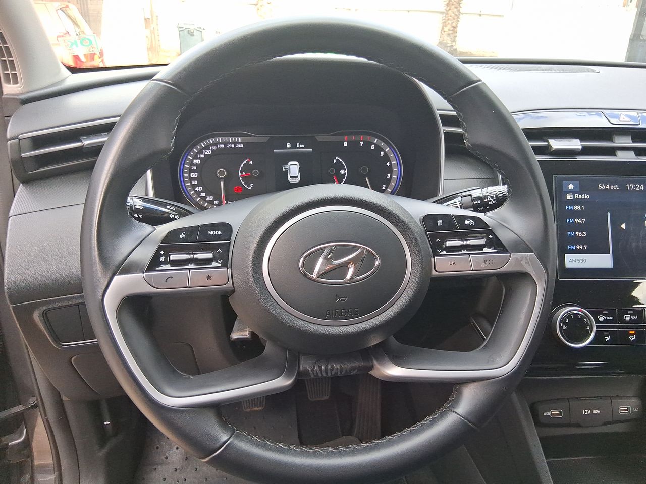 HYUNDAI - 21