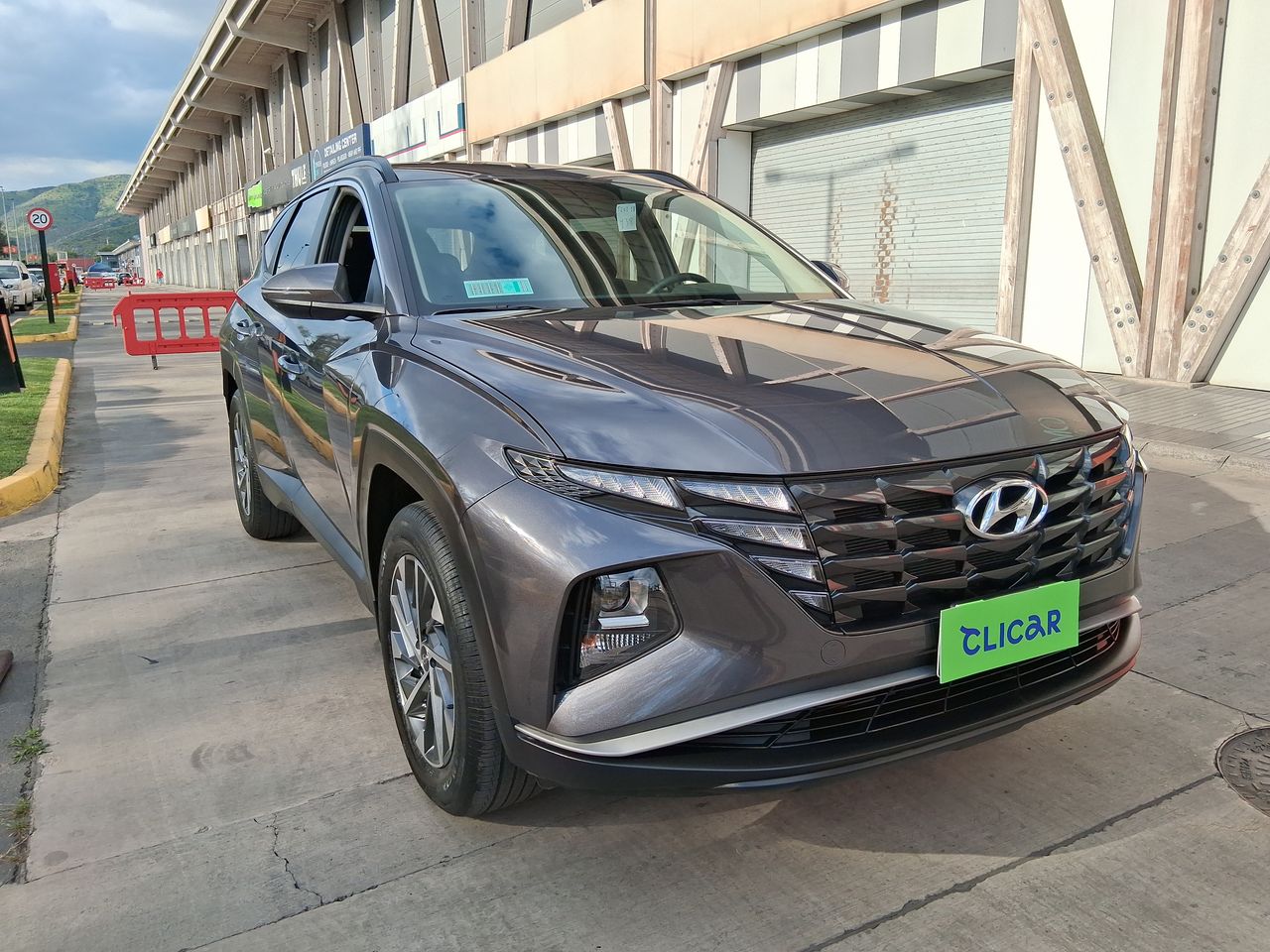 HYUNDAI - 1