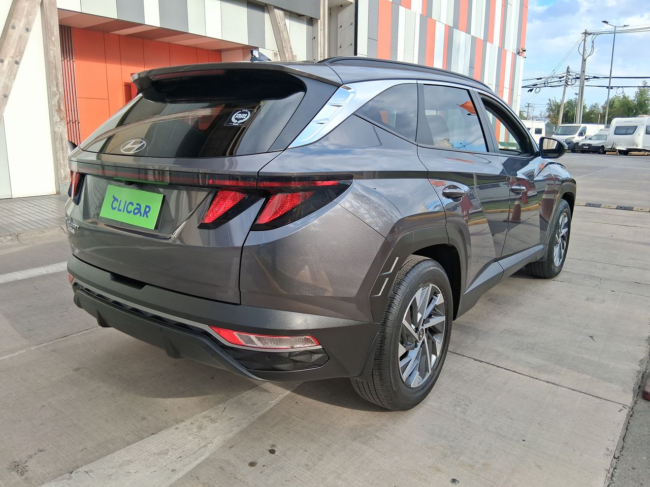 HYUNDAI - 5