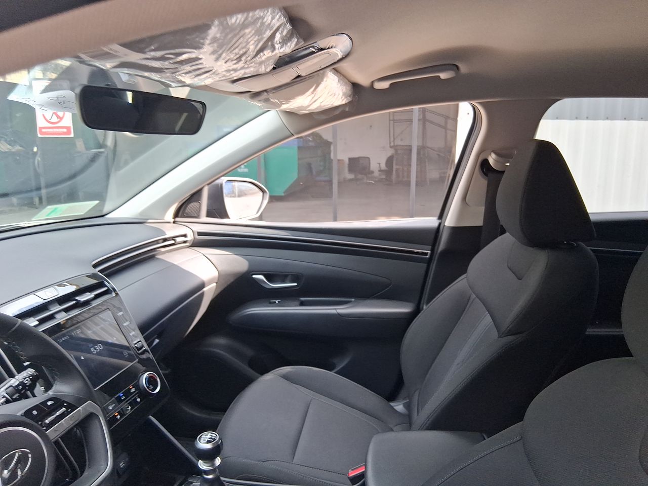 HYUNDAI - 8