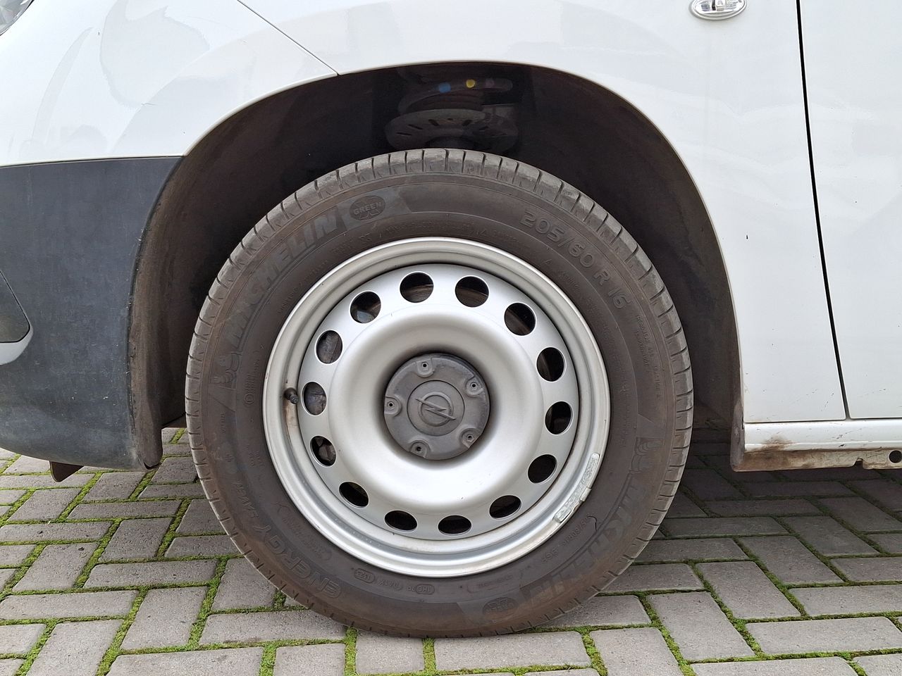 OPEL - 17