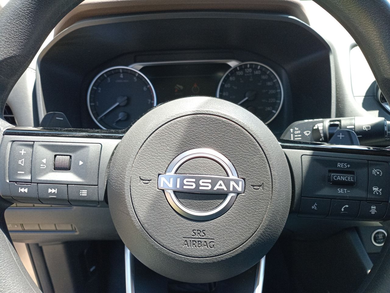 NISSAN - 25