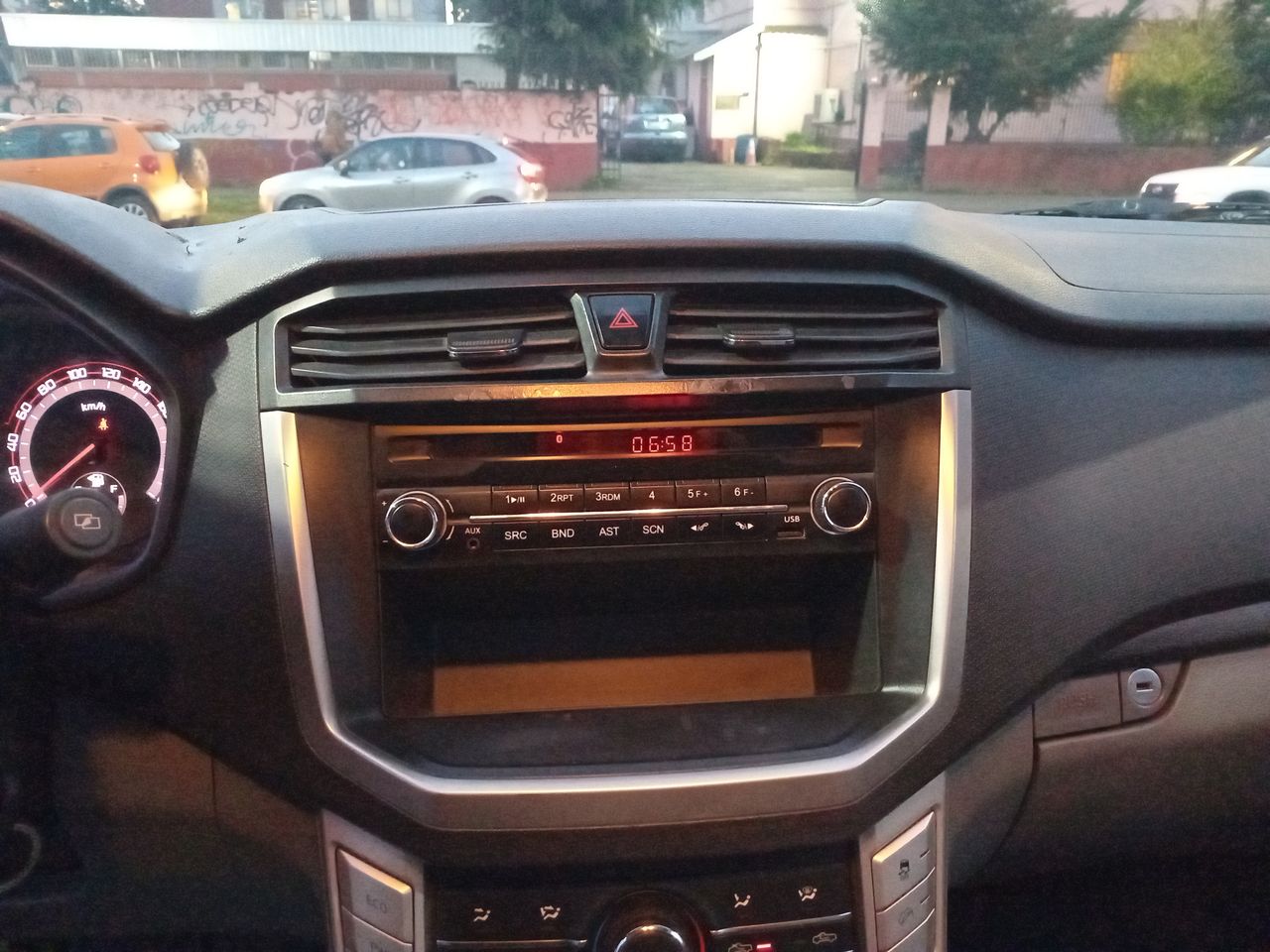MAXUS - 27