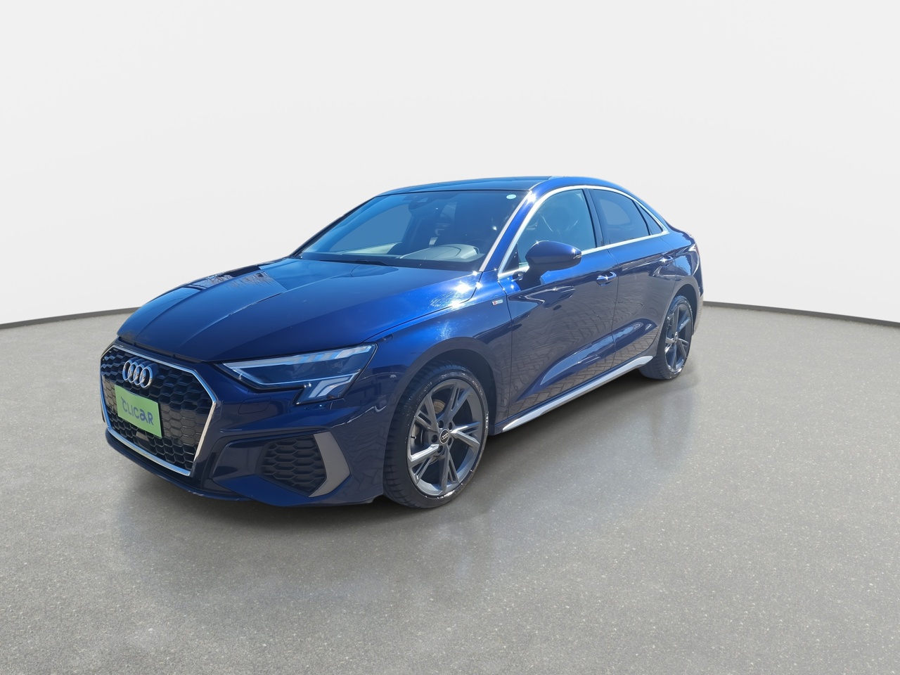AUDI - 3