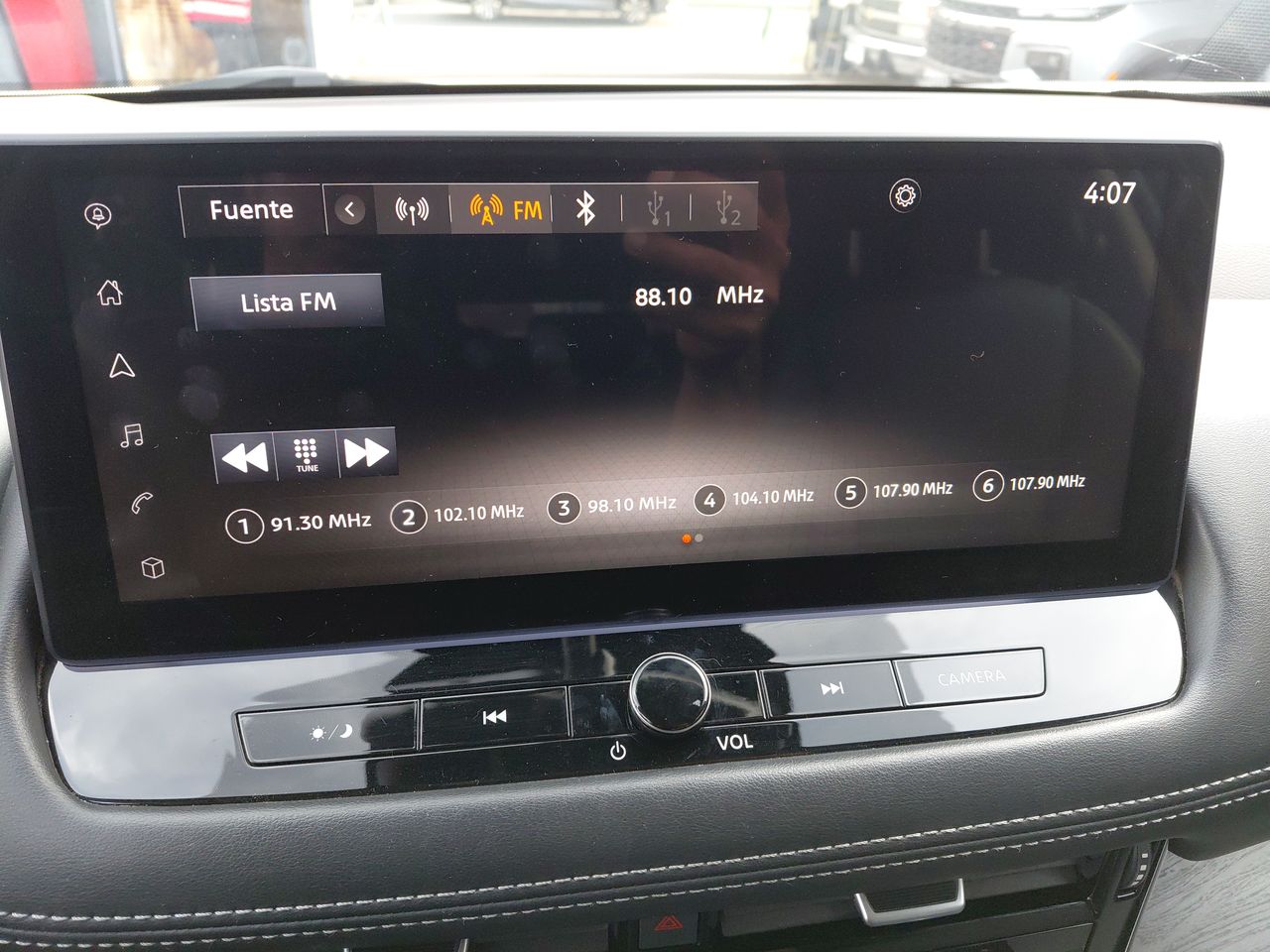 NISSAN - 19