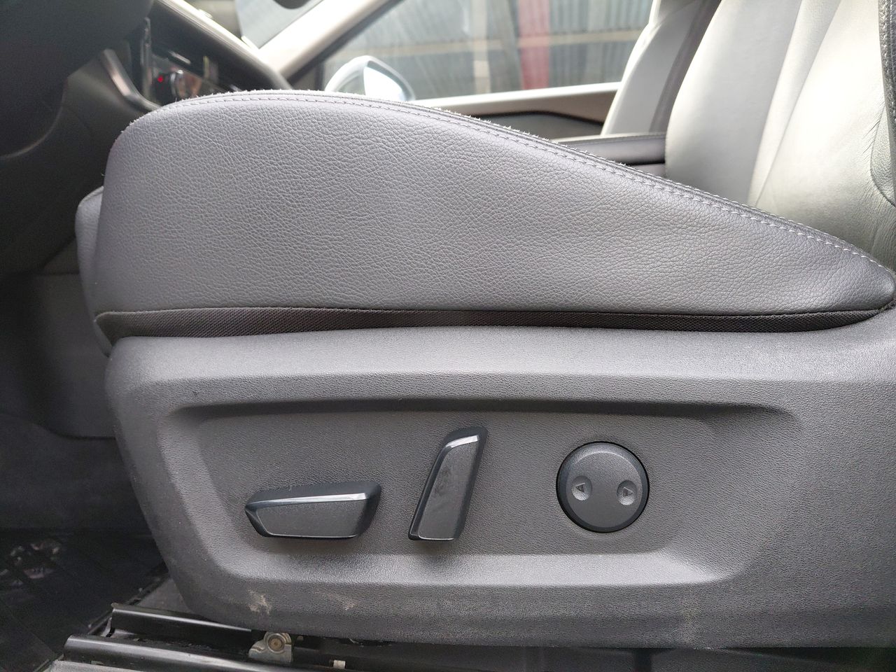 NISSAN - 14